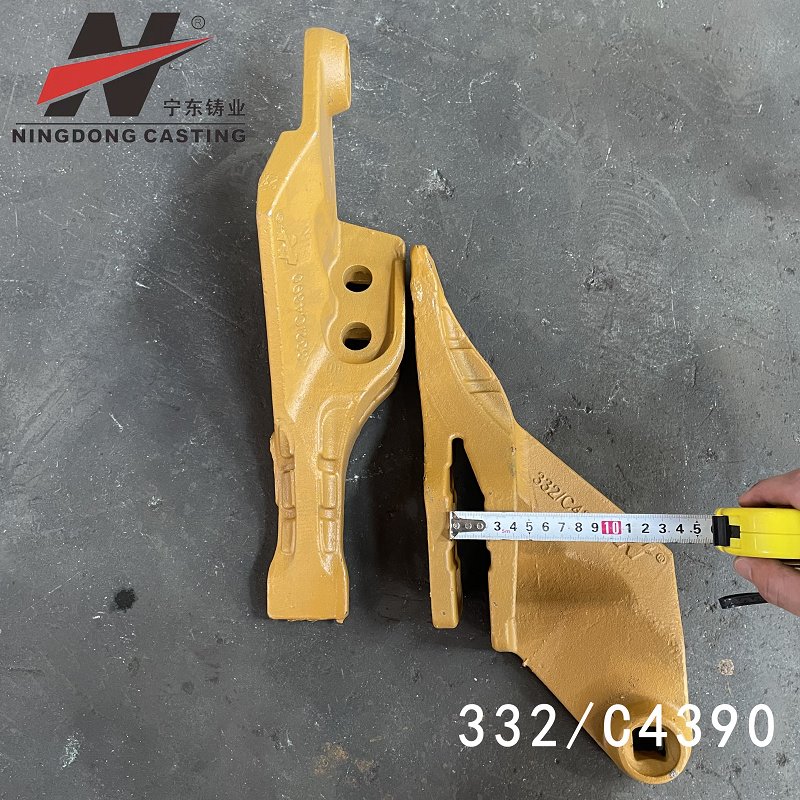JCB Bolt On Skid Steer Monoblock Bucket Teeth 332/C4390